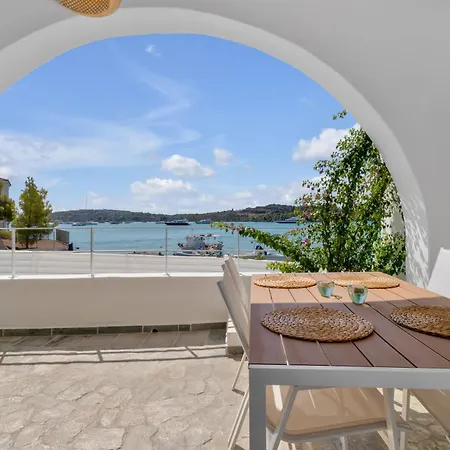 Kavouraki Apartment & Studio Porto Heli Exterior photo