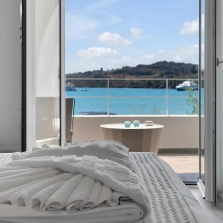 Kavouraki Apartment & Studio Porto Heli Exterior photo