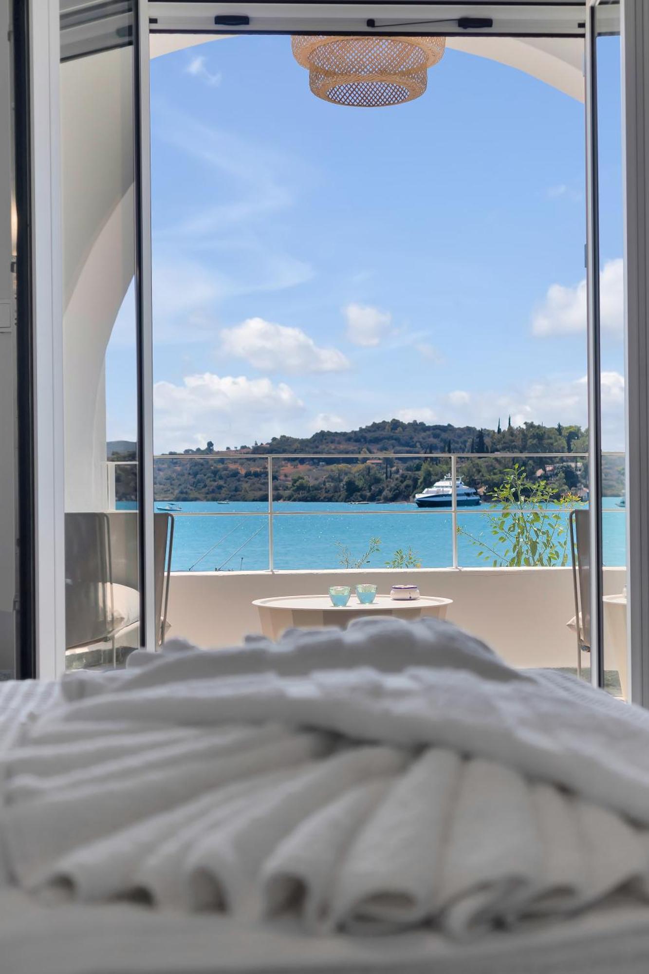 Kavouraki & Apartment Porto Heli